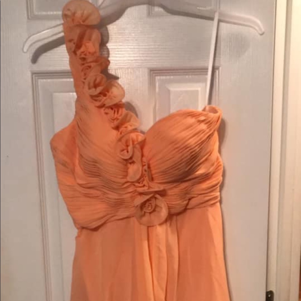 One shoulder dress